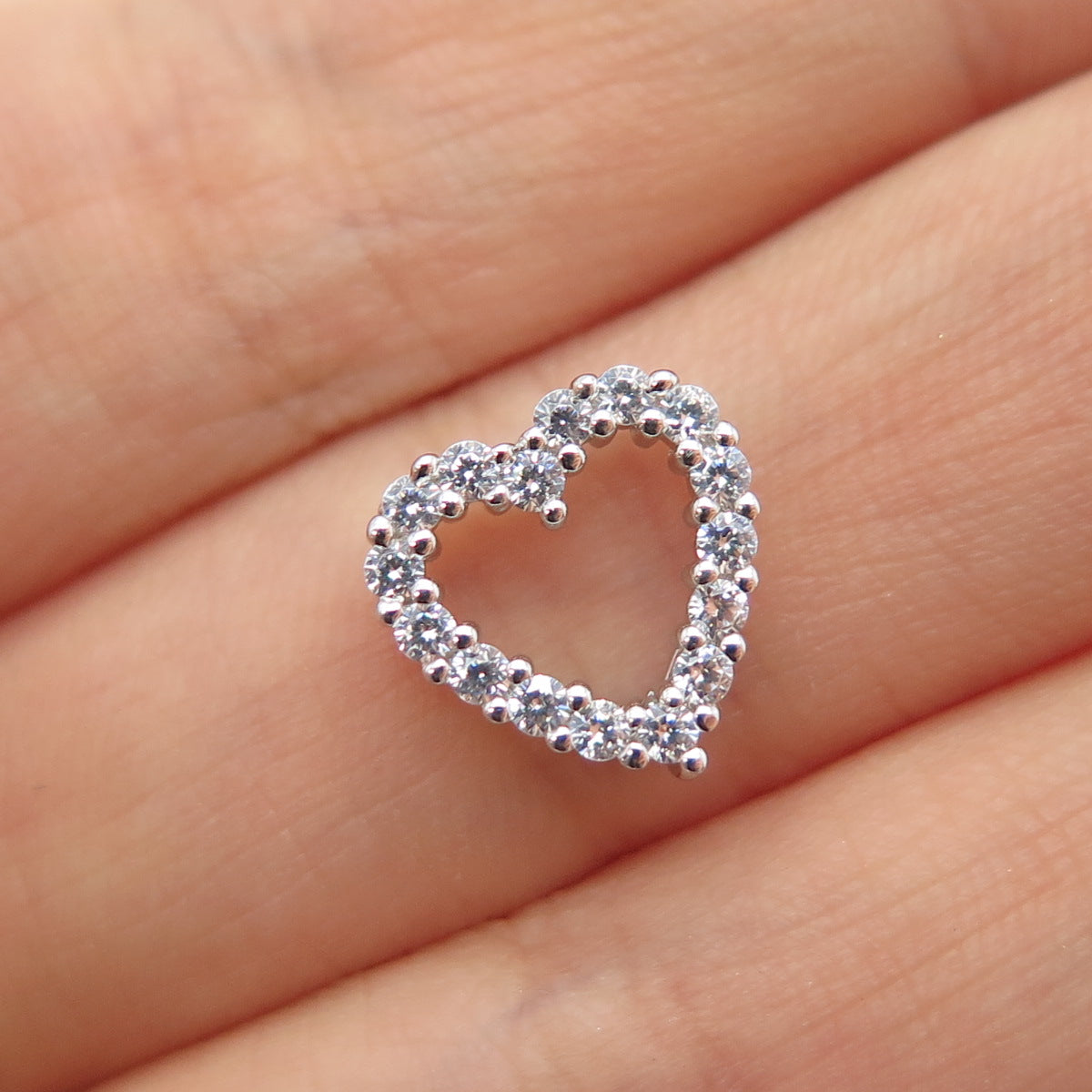 SAI 925 Sterling Silver Round-Cut C Z Heart Mini Slide Charm Pendant