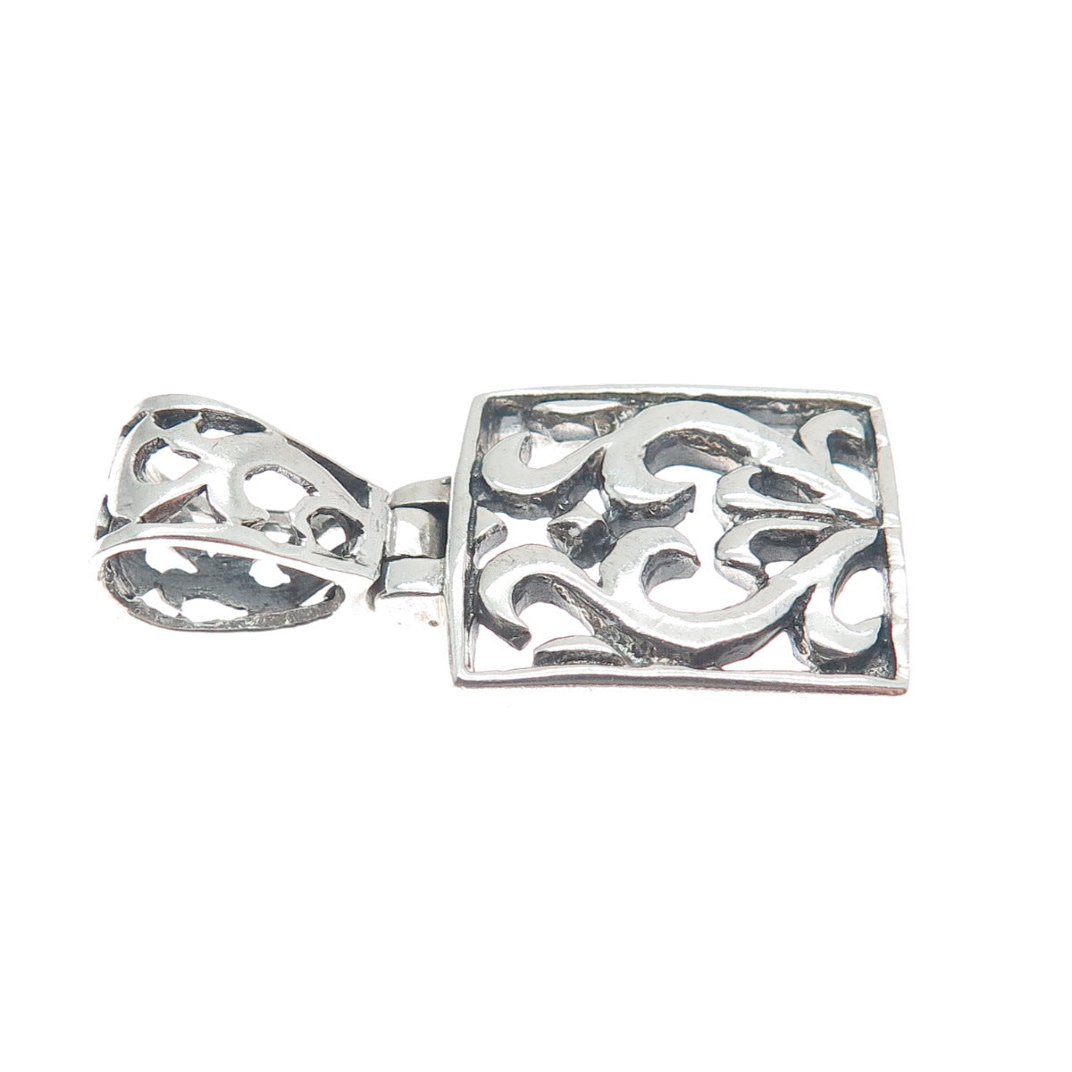 SX SALLY C 925 Sterling Silver Vintage Swirl Ornate Pendant