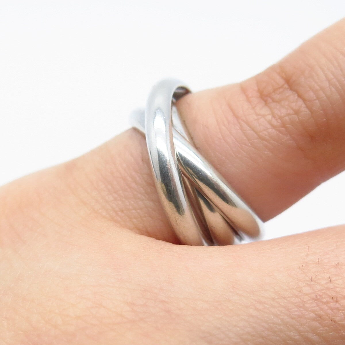 925 Sterling Silver Vintage Triple Interlocked Band Ring Size 5.25