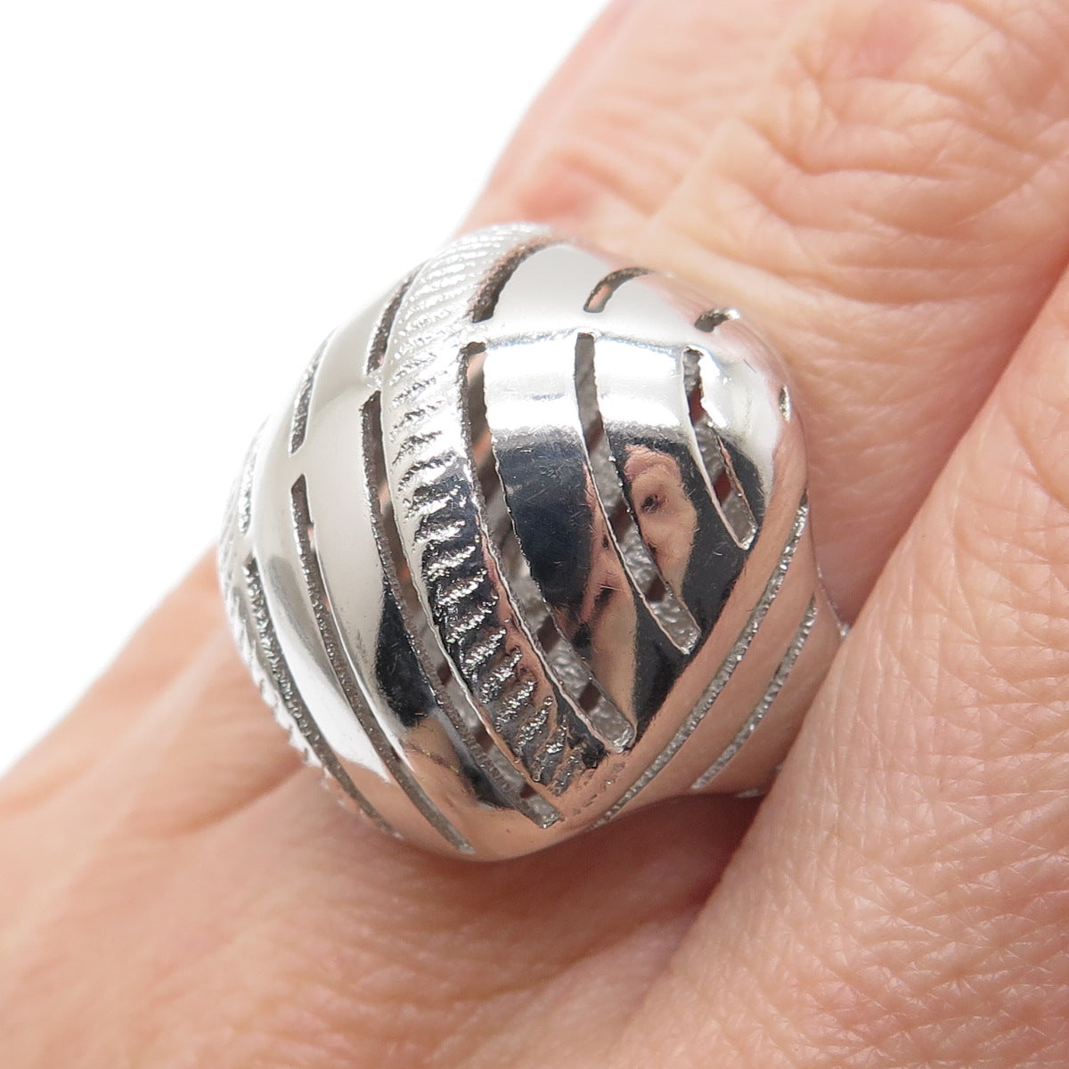 925 Sterling Silver Italy Modernist Ribbed Dome Ring Size 6.5