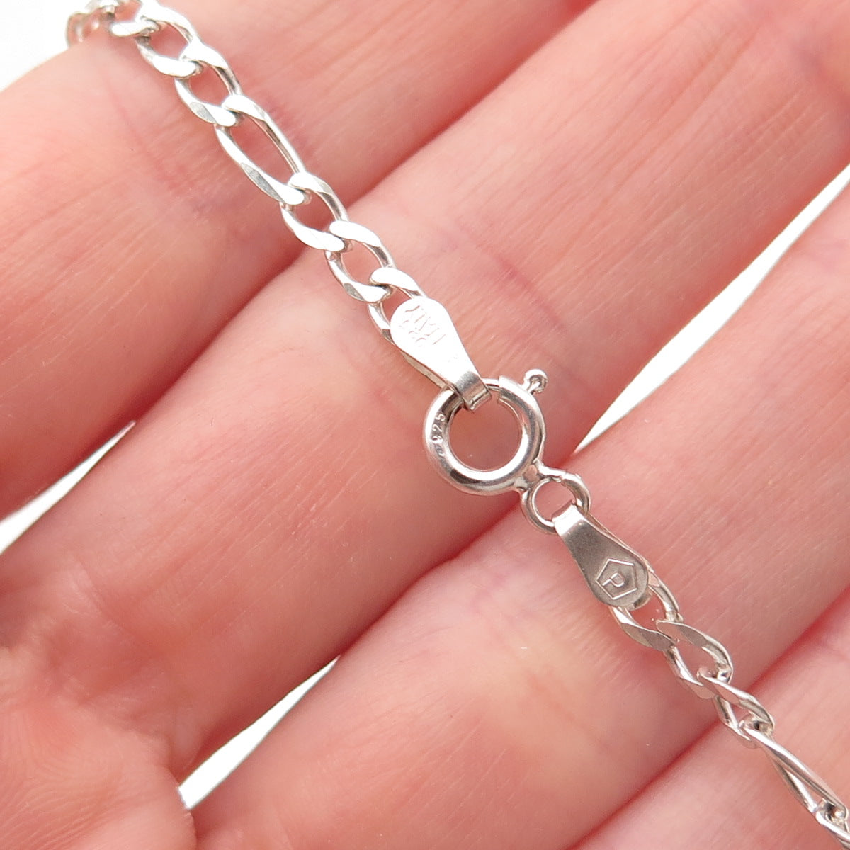 925 Sterling Silver Vintage Italy Figaro Link Bracelet 7"