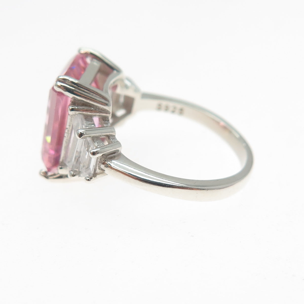 925 Sterling Vintage Emerald & Tapered Baguette-Cut Pink White C Z Ring Size 5.5
