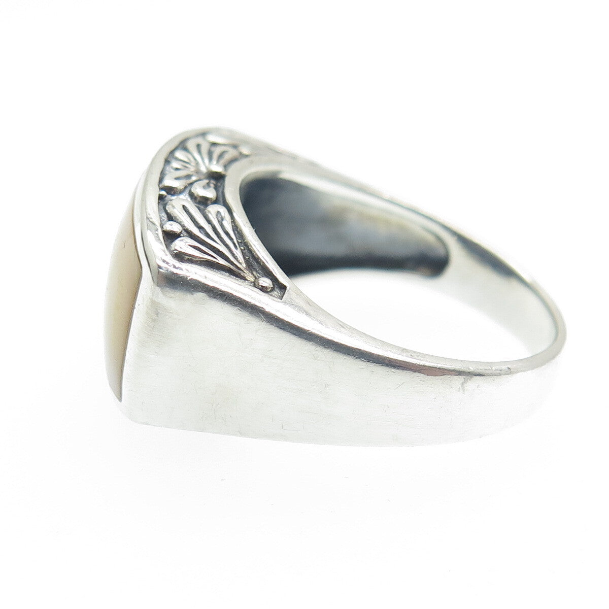 CHAPAL ZENRAY 925 Sterling Silver Vintage Real Cream Mother-of-Pearl Ring Size 7