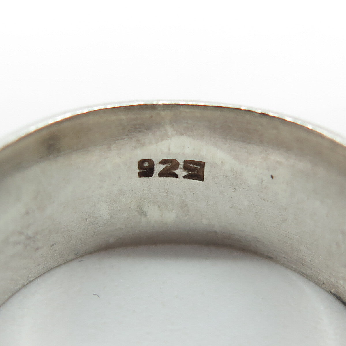 925 Sterling Silver Vintage Classic Band Ring Size 7.75