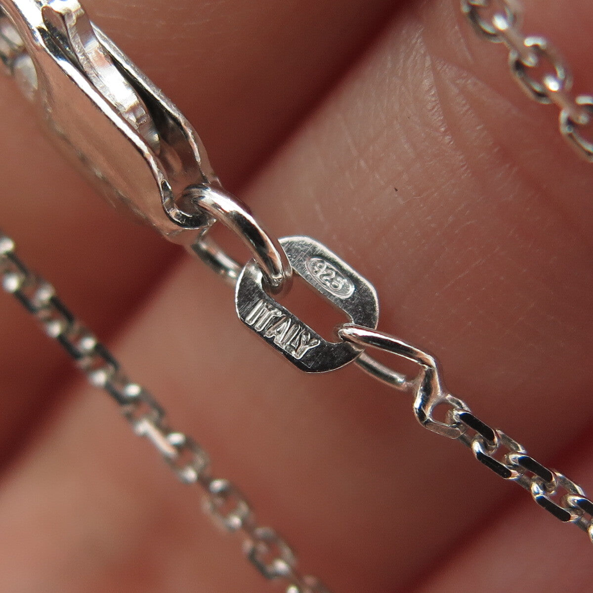 925 Sterling Silver Italy White & Blue C Z Cable Chain Necklace 16"
