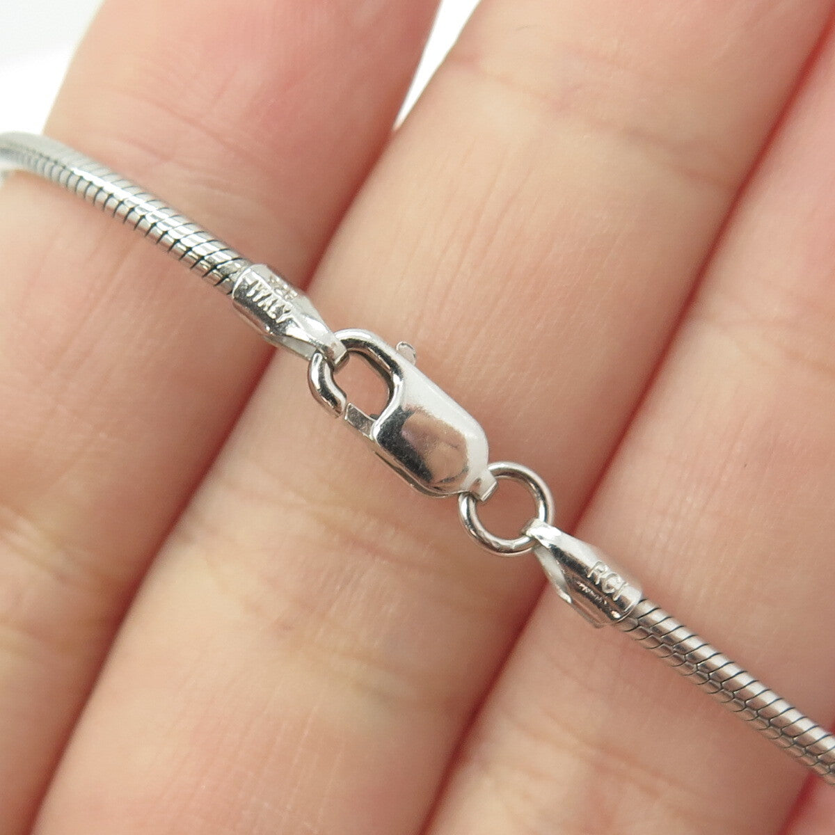 925 Sterling Silver Italy Herringbone Chain Necklace 18"