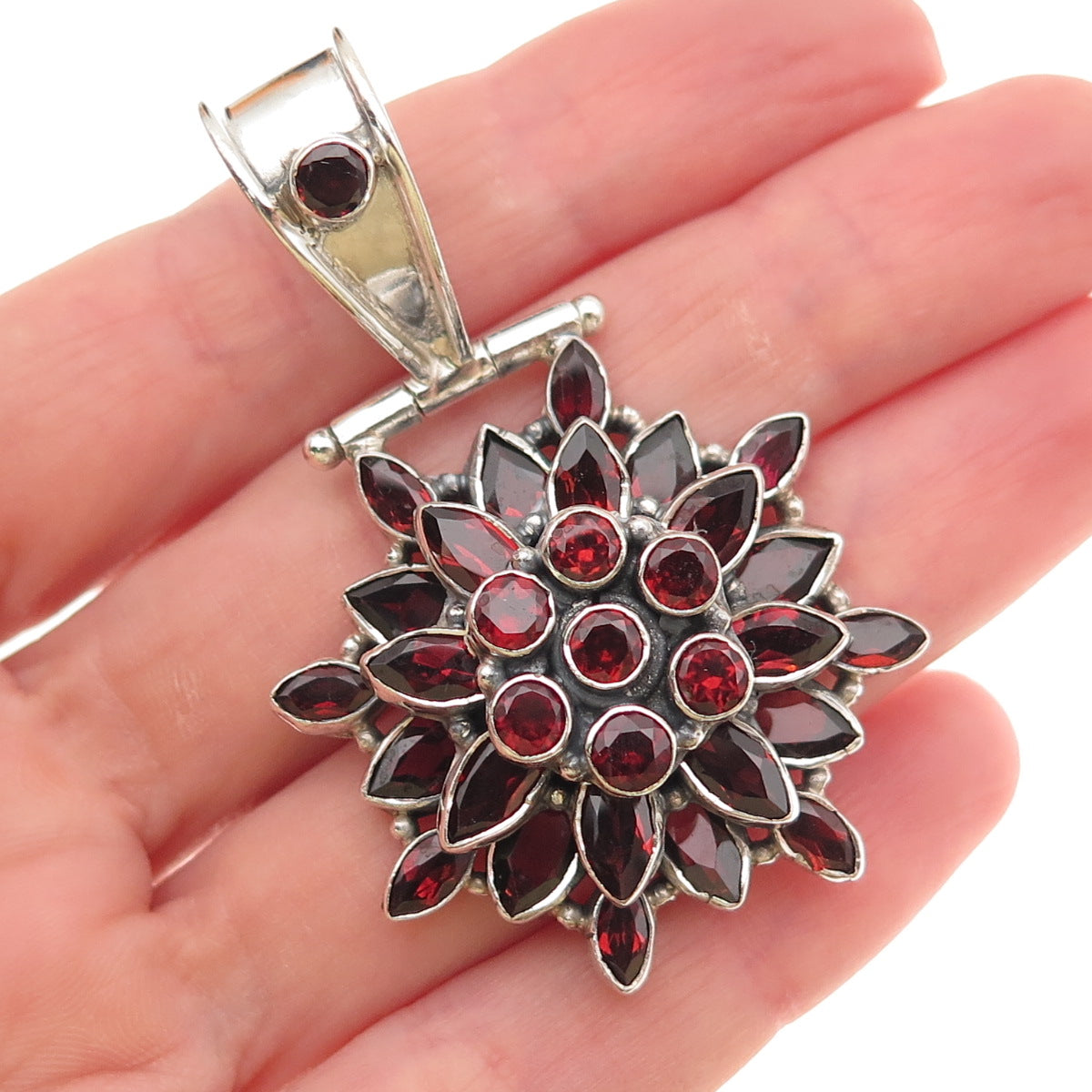 925 Sterling Silver Vintage Real Red Garnet Floral Cluster Pendant