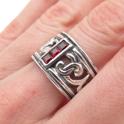 925 Sterling Silver Vintage Italy Real Red Garnet Modernist Oxidized Ring Size 8