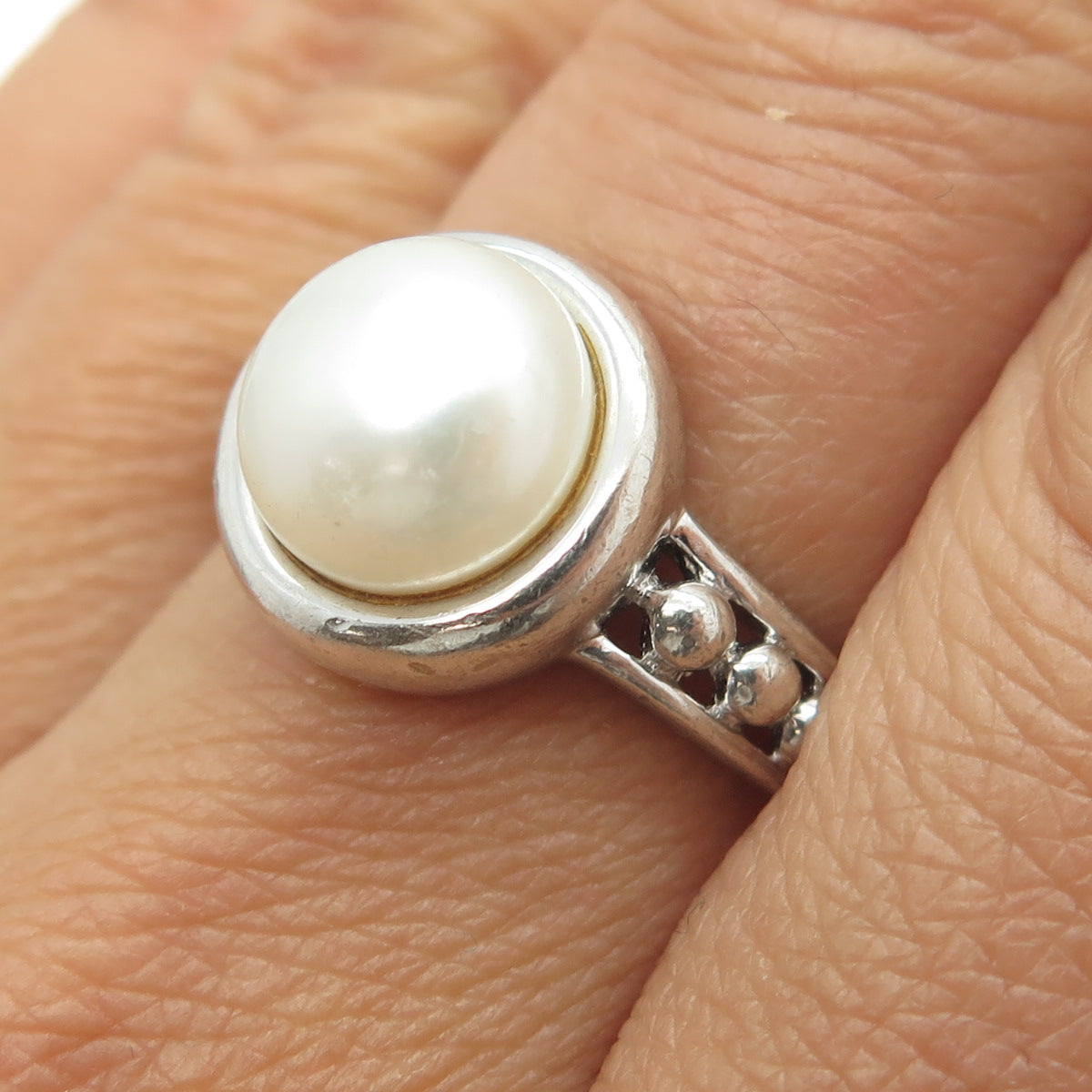 HAROLD TRUJILLO 925 Sterling Silver Vintage Real Pearl Beaded Ring Size 7.25