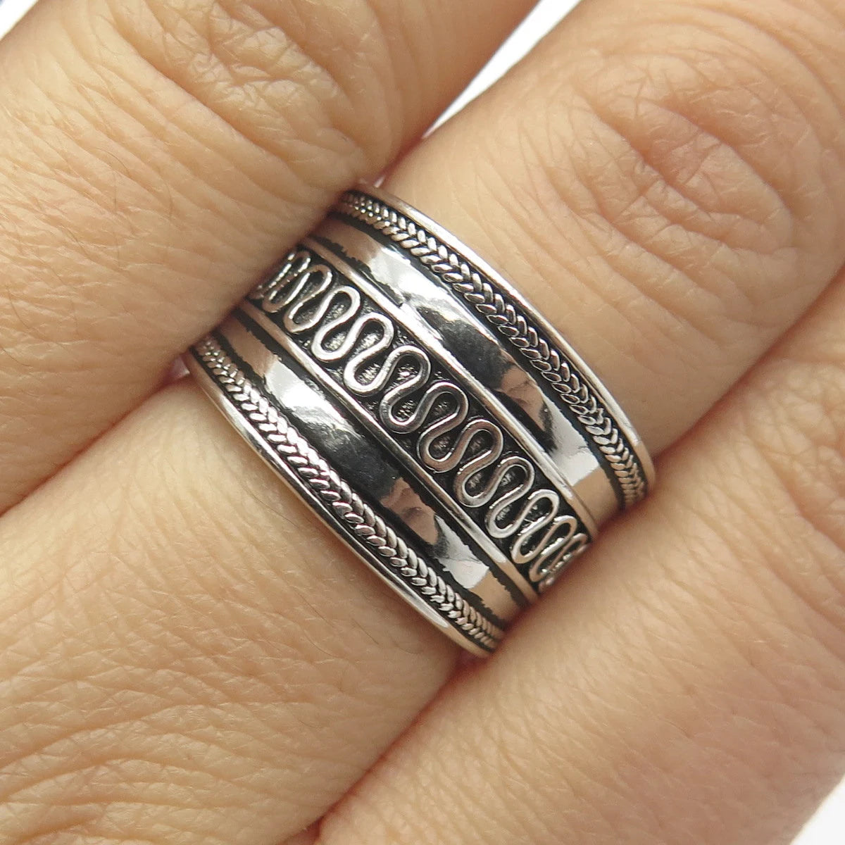925 Sterling Silver Vintage Spiral Band Ring Size 7.25