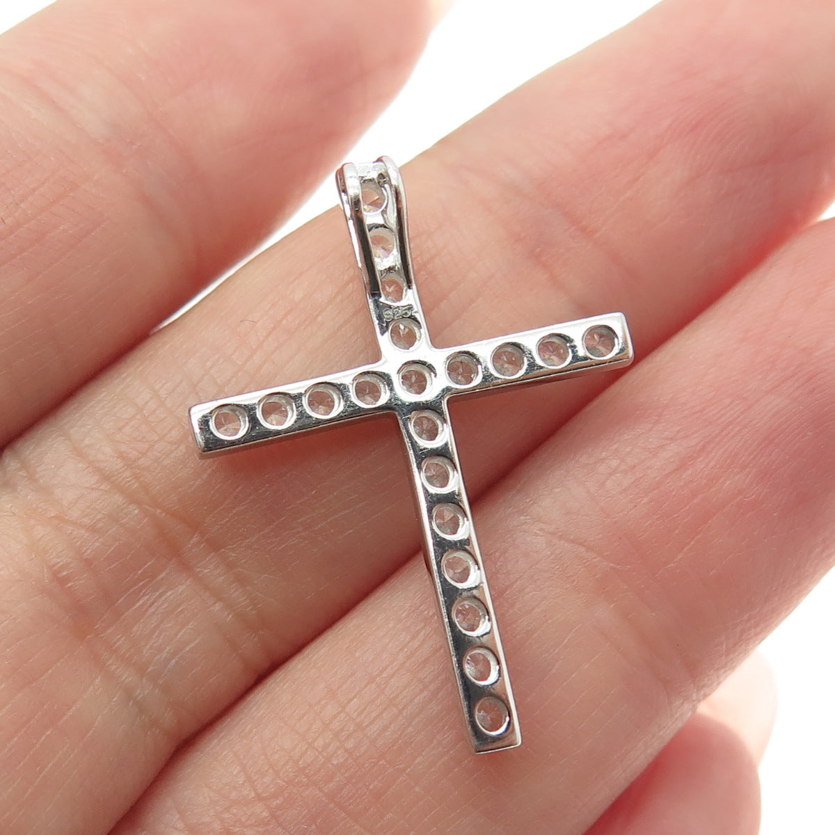 925 Sterling Silver Round-Cut C Z Cross Pendant