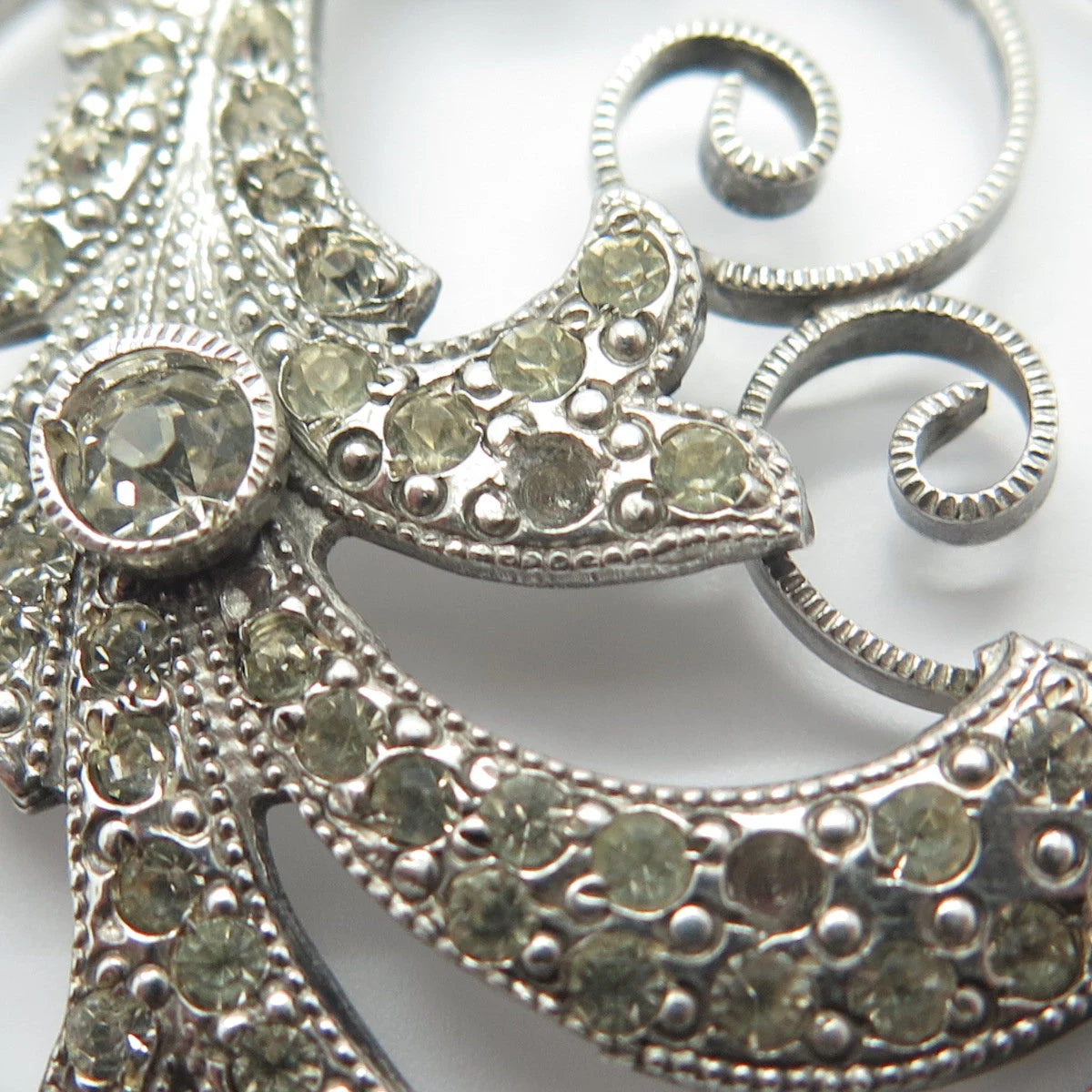 925 Sterling Silver Antique Rhinestone Ornate Round Pin Brooch