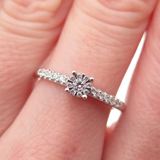 925 Sterling Silver Round-Cut C Z Engagement Ring Size 7