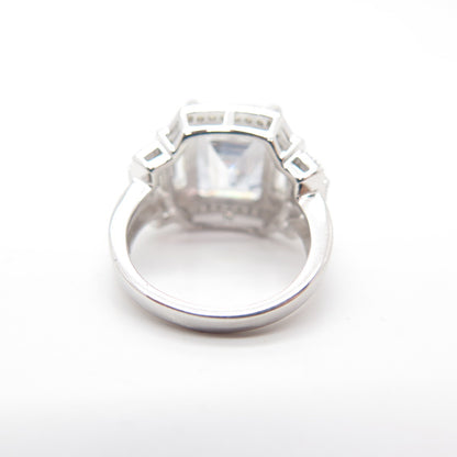925 Sterling Silver Radiant-Cut C Z Ring Size 7
