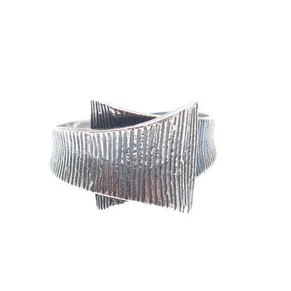 925 Sterling Silver Vintage Modernist Oxidized Ring Size 9.5