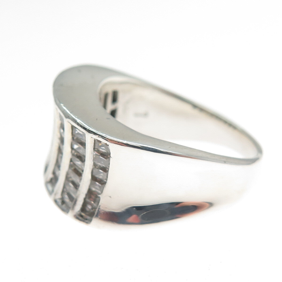MEDA 925 Sterling Silver Radiant-Cut Shaped C Z Wavy Ring Size 8