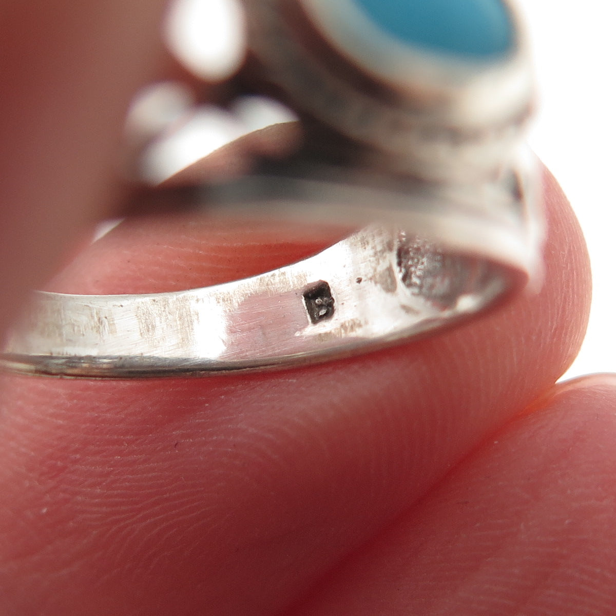 925 Sterling Silver Vintage Real Turquoise Oxidized Ring Size 5.25
