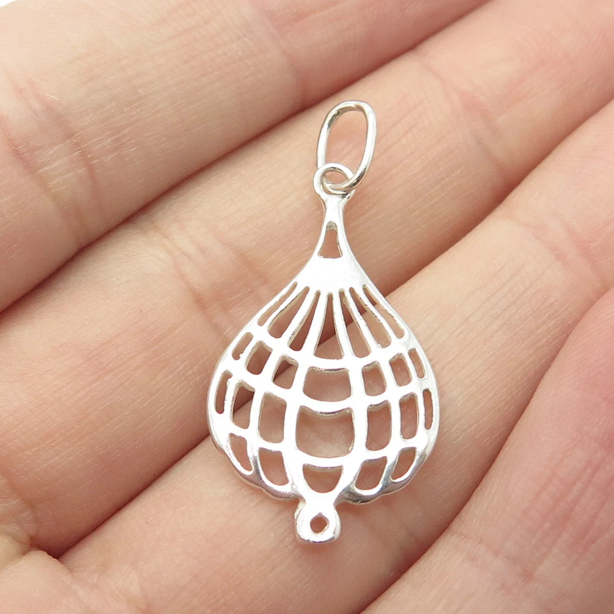 925 Sterling Silver Vintage Hot Air Balloon Pendant