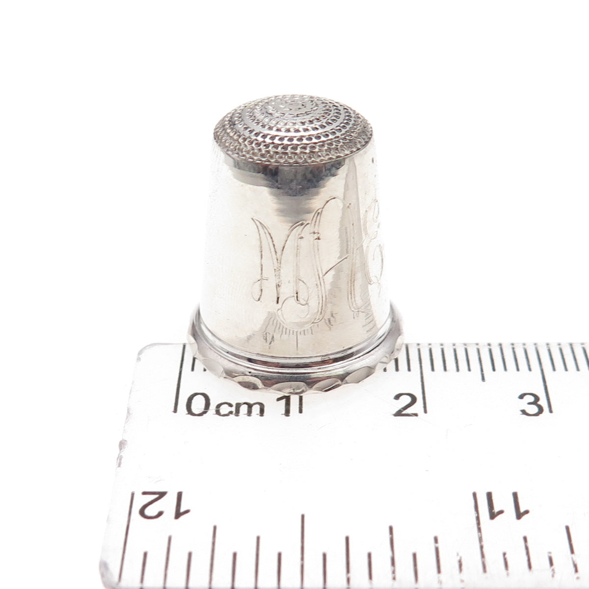 John Sanderson & Son 925 Sterling Vintage 1977 Sheffield Engraved Sewing Thimble