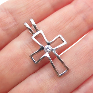 925 Sterling Silver Vintage Round-Cut C Z Cross Charm Pendant