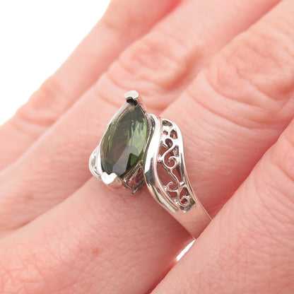 925 Sterling Silver Vintage Real Marquise-Cut Peridot Swirl Bypass Ring Size 7