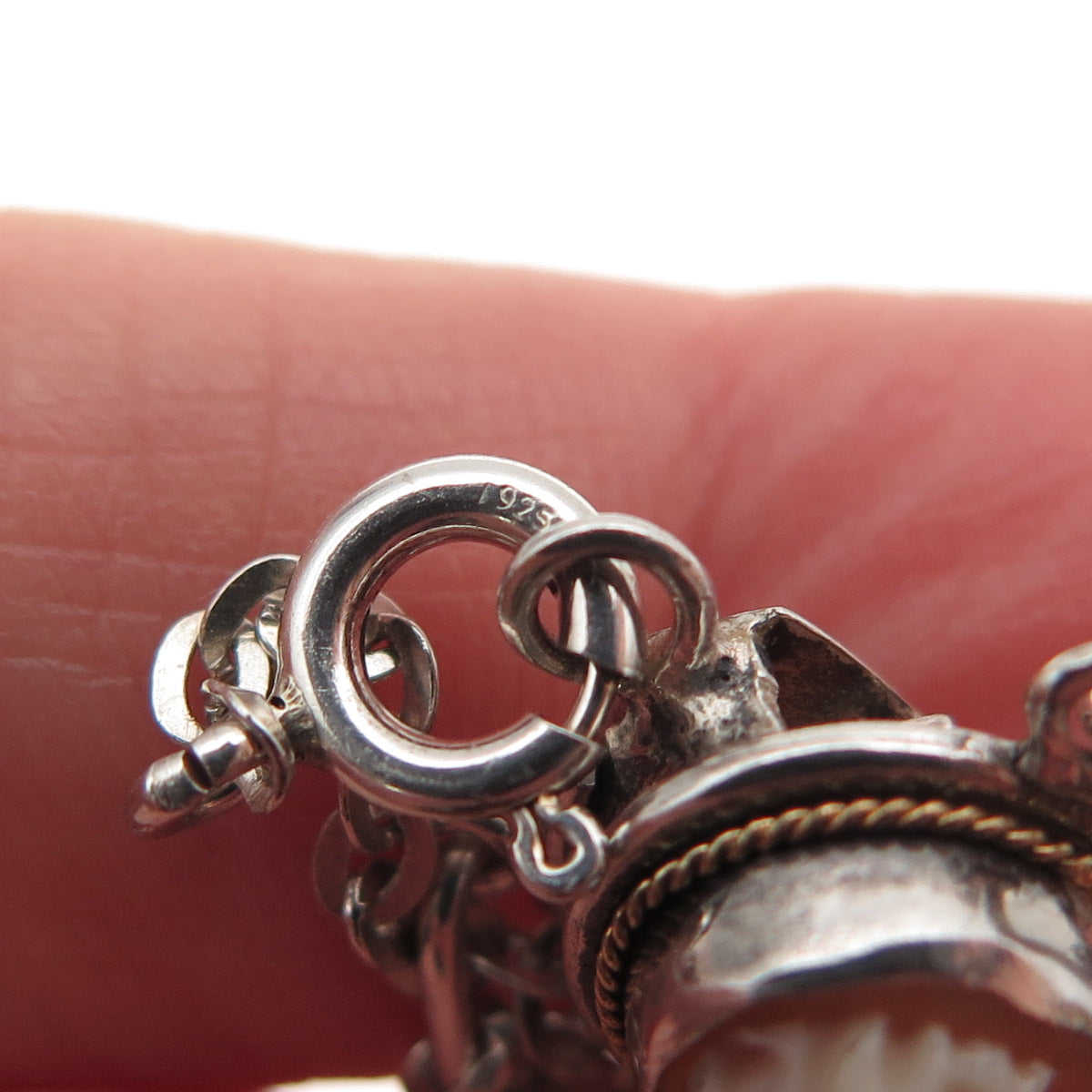 800 Silver Vintage Italy Real MOP Carved Lady Cameo Bracelet 7" (broken lock)