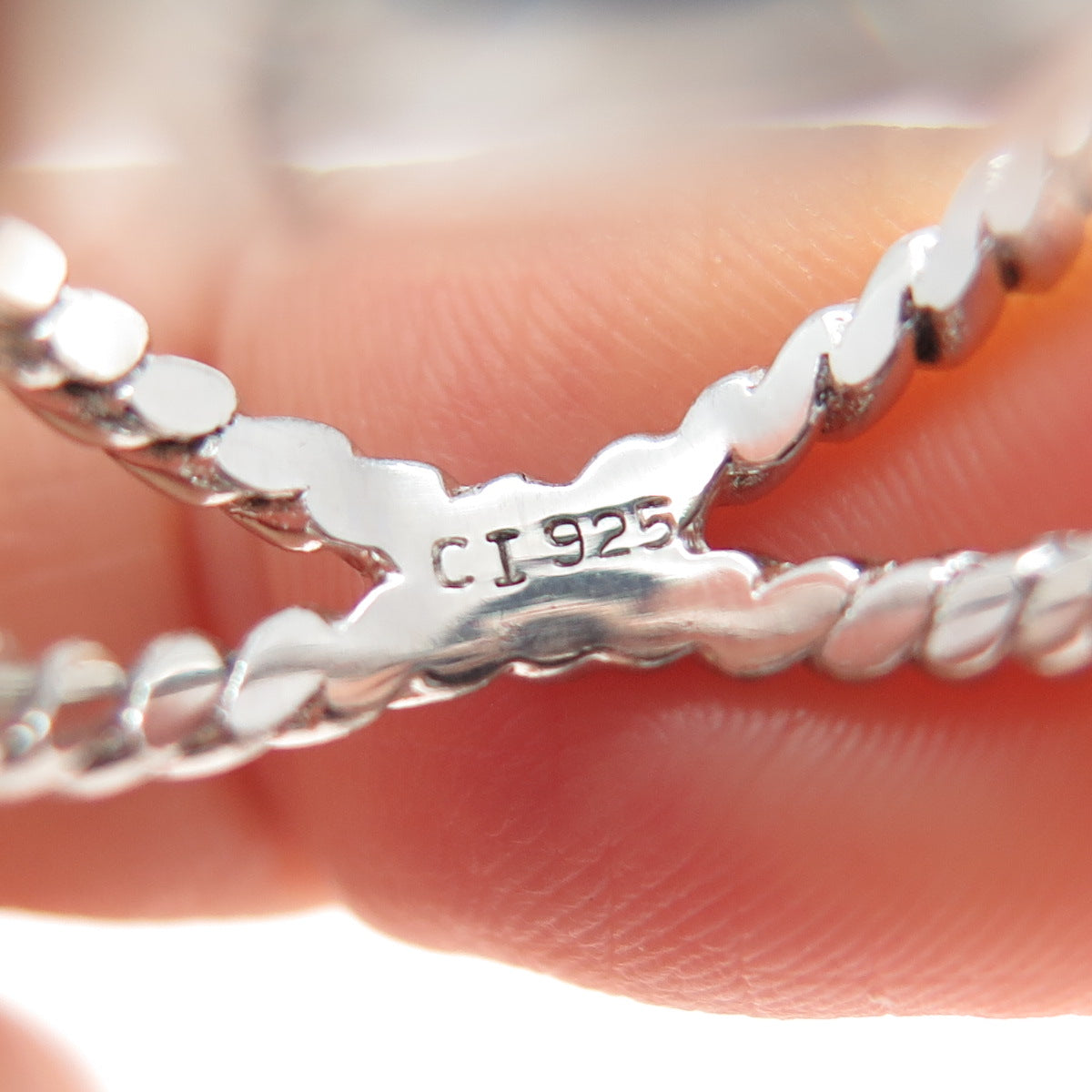 925 Sterling Silver Cushion-Cut C Z Crisscross Ring Size 7.5
