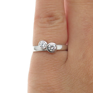 925 Sterling Silver Round-Cut C Z Ring Size 4.75