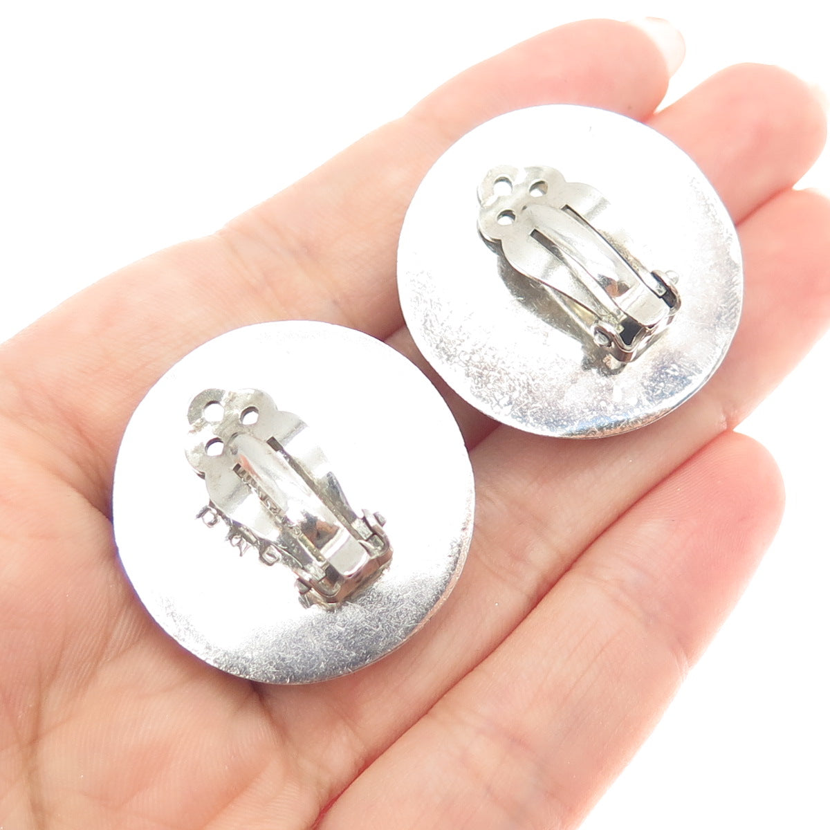 950 Silver Vintage Mexico Real Black Onyx Modernist Dome Clip On Earrings