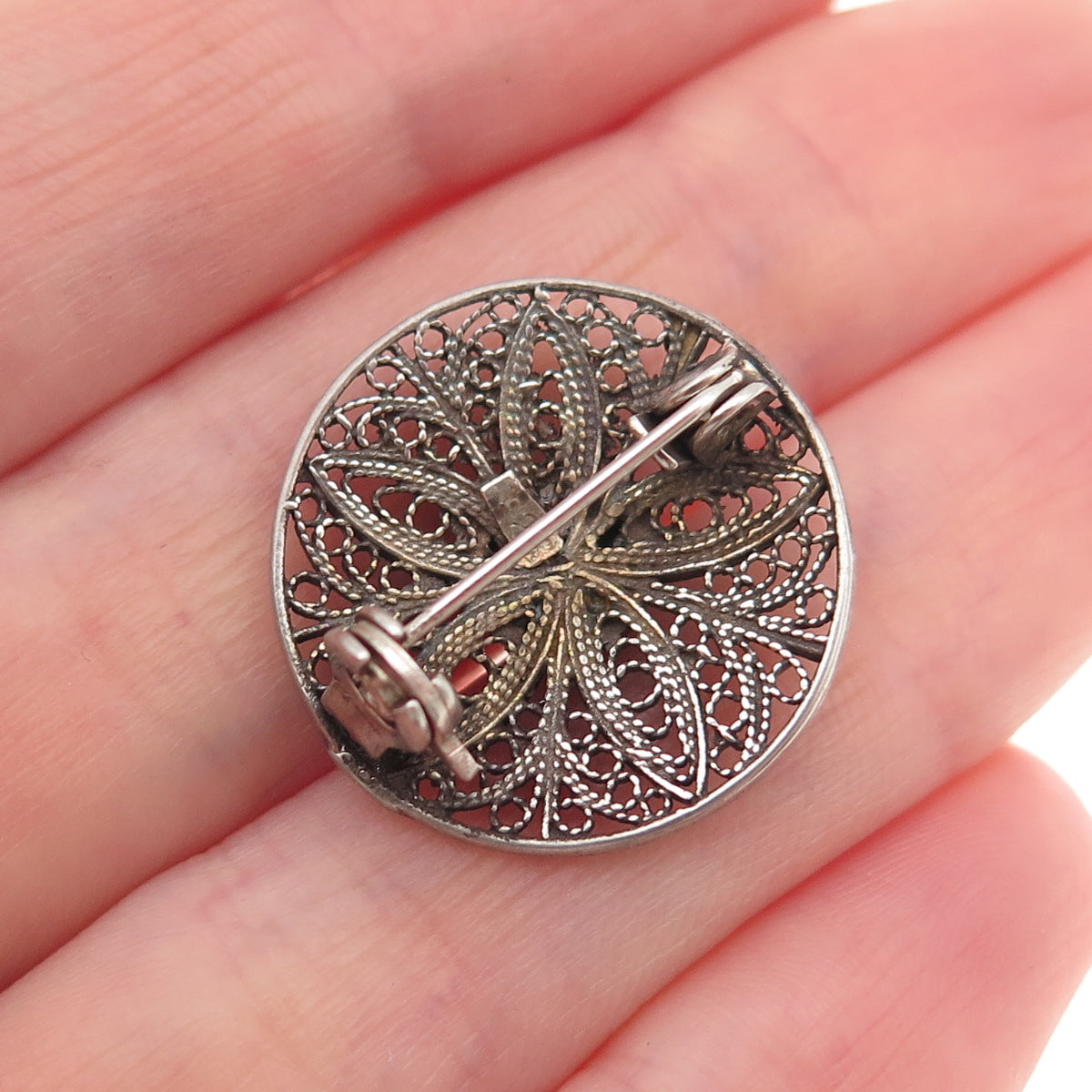 925 Sterling Silver Vintage Real Turquoise Floral Filigree Oxidized Pin Brooch