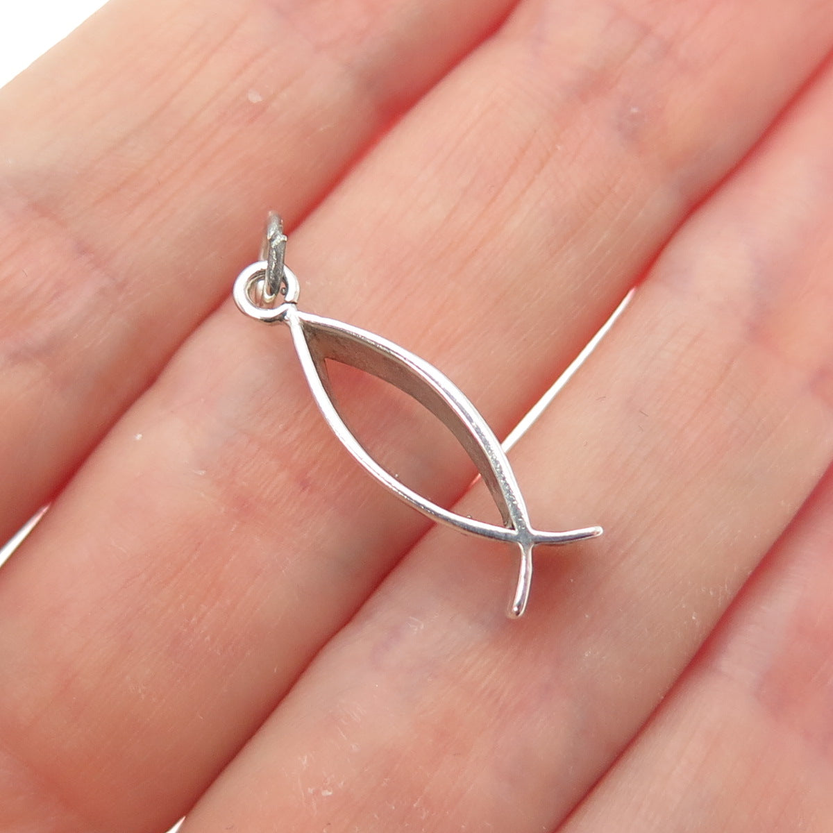 925 Sterling Silver Vintage Ichthys Religious Minimalist Charm Pendant