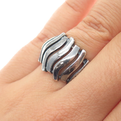 925 Sterling Silver Vintage Modernist Wavy Ribbed Oxidized Ring Size 5.75