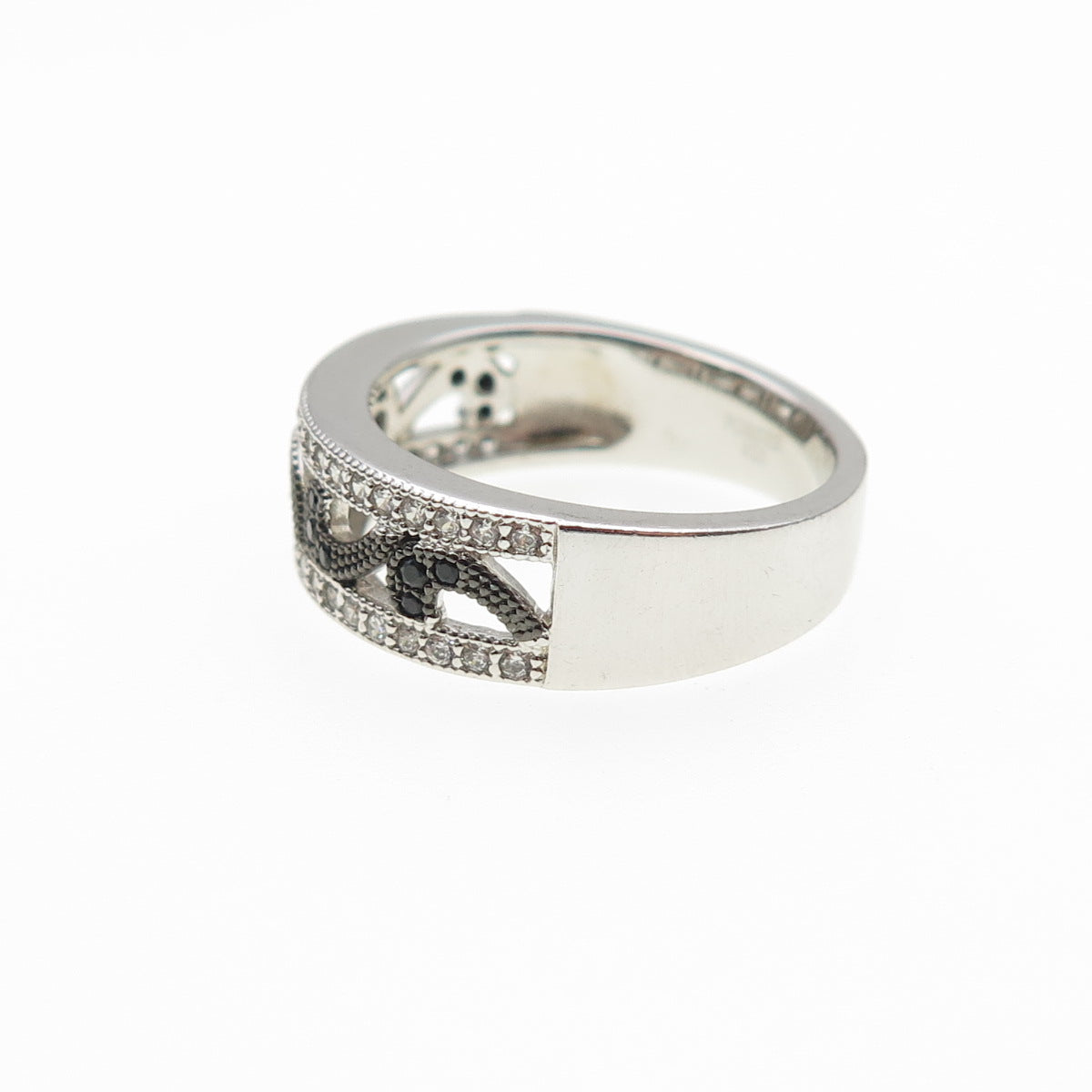 FOREVER 925 Sterling Silver Round-Cut Black & White C Z Ring Size 6.5