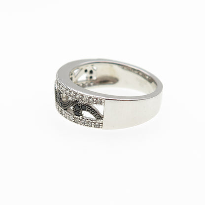 FOREVER 925 Sterling Silver Round-Cut Black & White C Z Ring Size 6.5