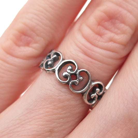 925 Sterling Silver Vintage Heart Ornate Oxidized Band Ring Size 4.75