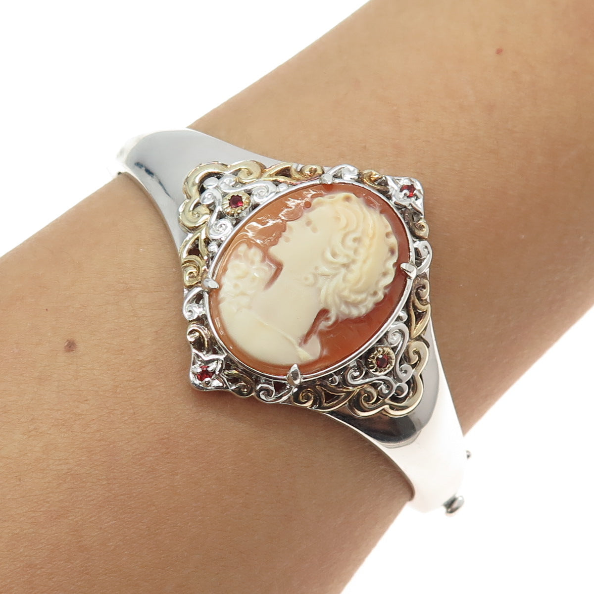 MICHAEL VALITUTTI Gems En Vogue Sterling 2-Tone MOP Garnet Cameo Bracelet 7.25"