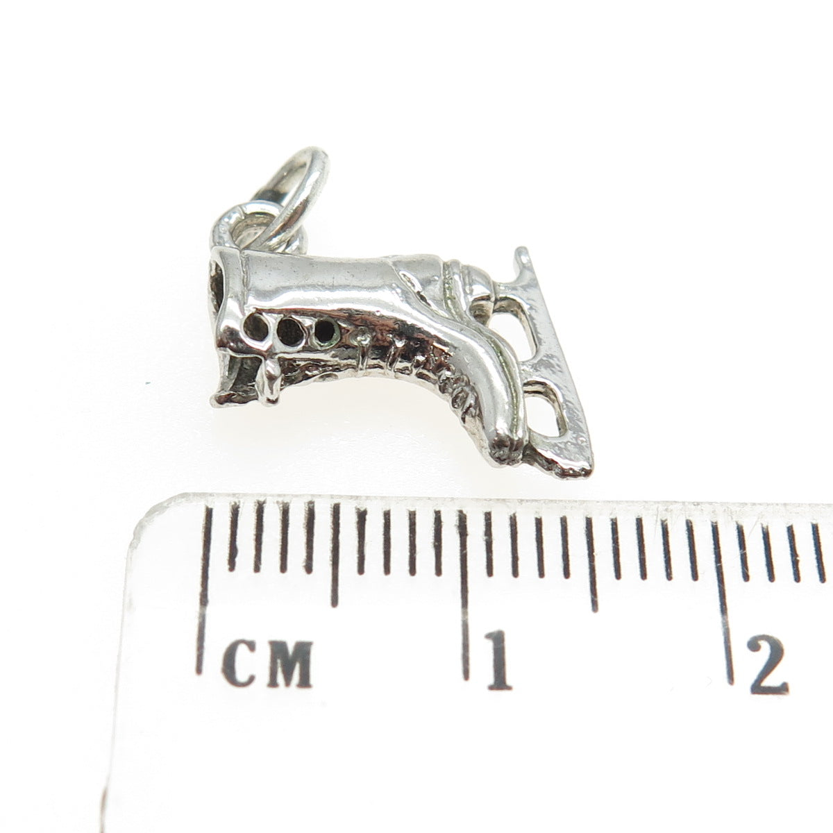 925 Sterling Silver Vintage Ice Skating Shoe 3D Charm Pendant