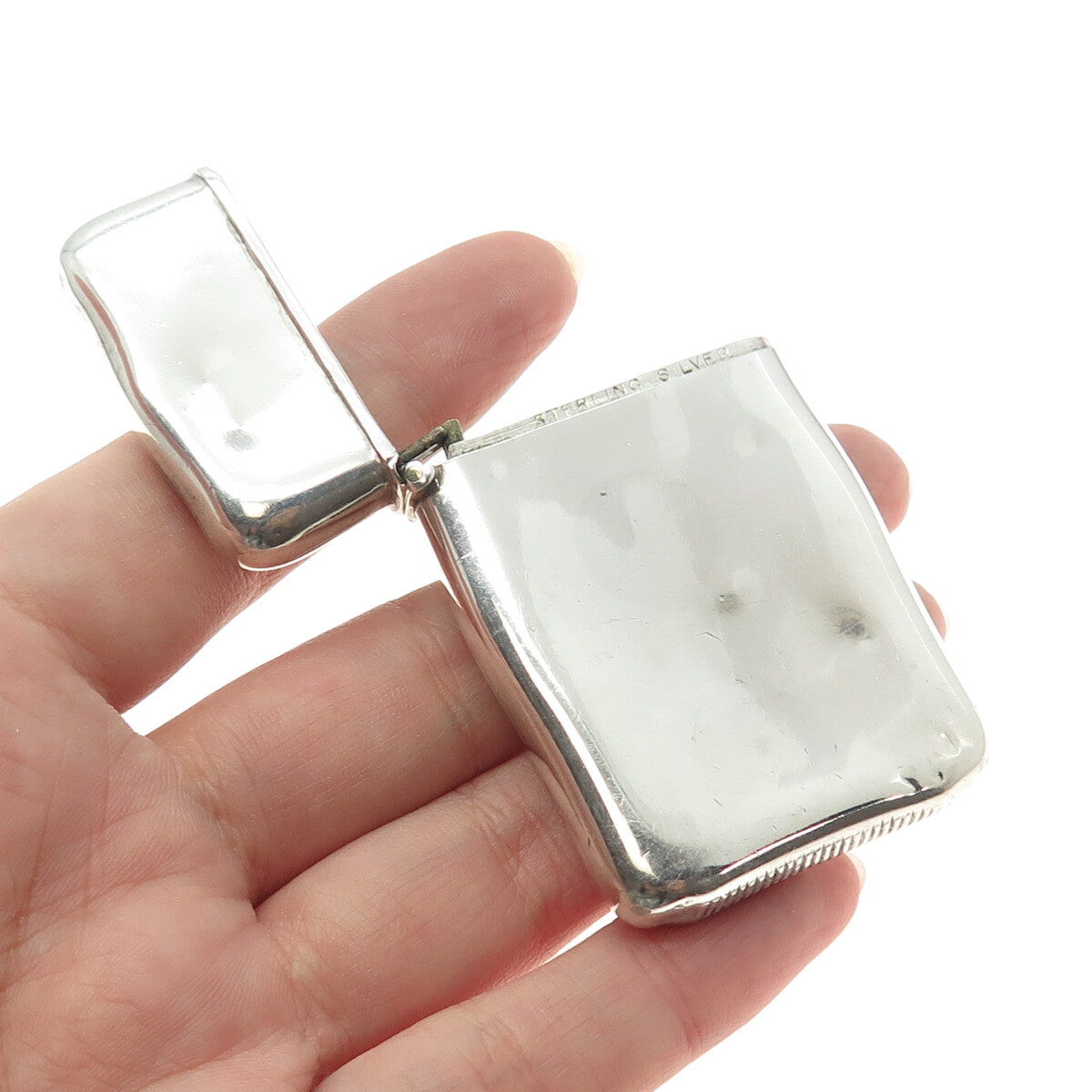 925 Sterling Silver Antique Art Deco Engraved "M&W" Collectable Vesta Match Case