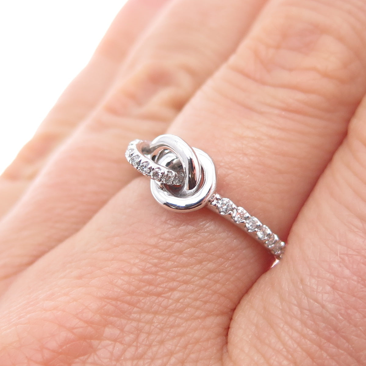925 Sterling Silver Real Round-Cut Diamond Knot Ring Size 6.75