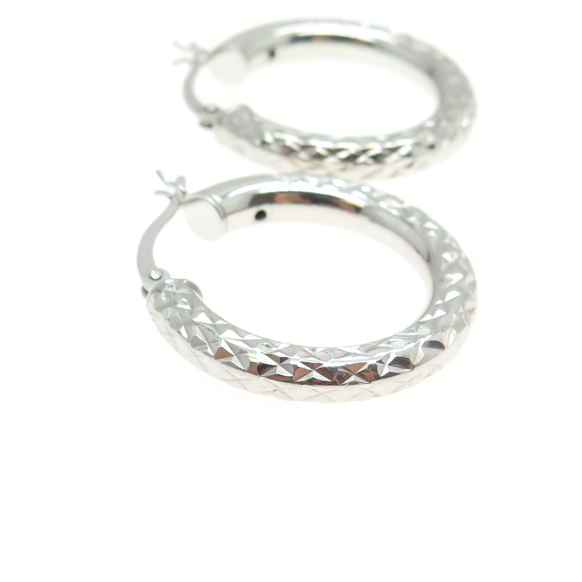 925 Sterling Silver Diamond-Cut Hoop Earrings