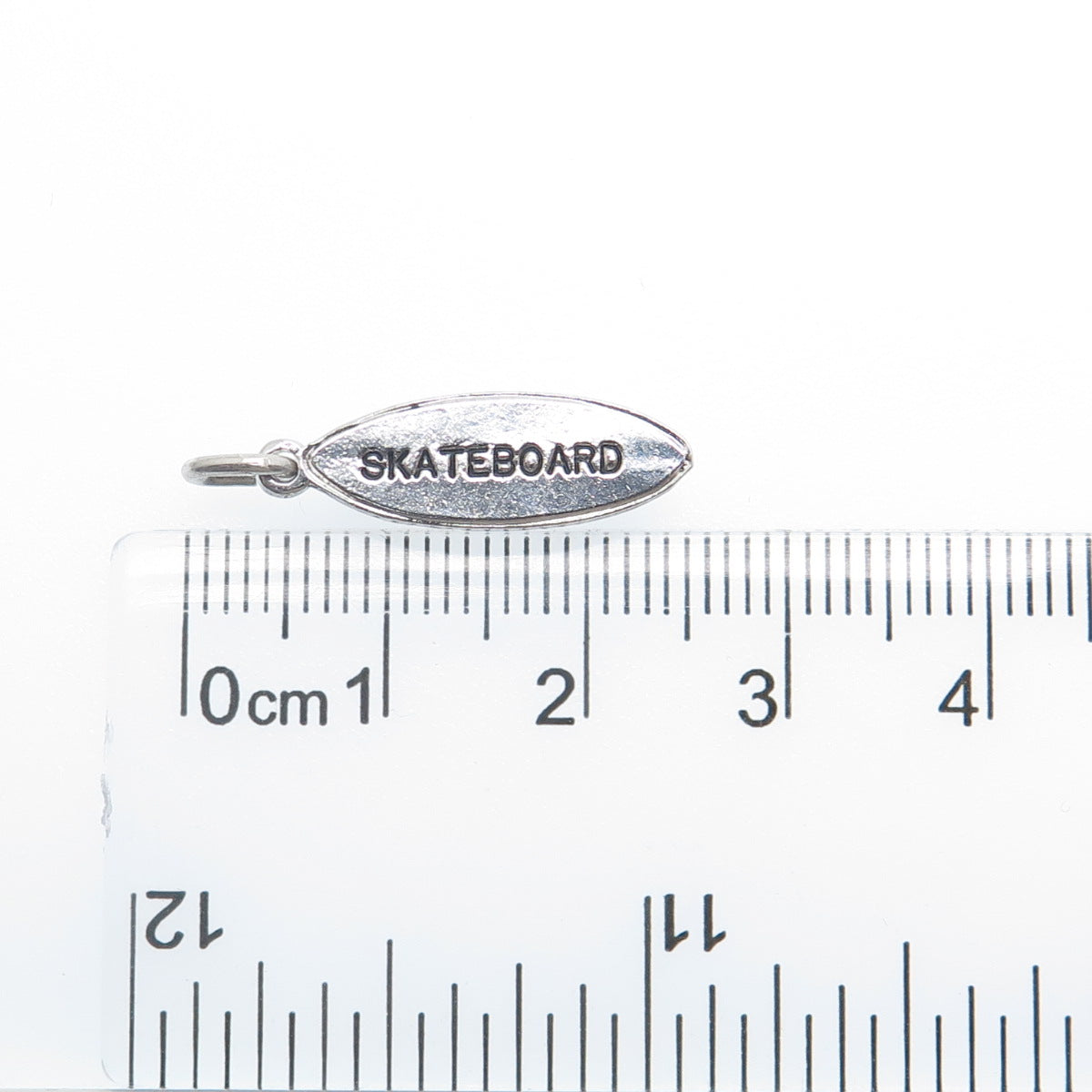 WELLS 925 Sterling Silver Vintage Skateboard Minimalist 3D Charm Pendant