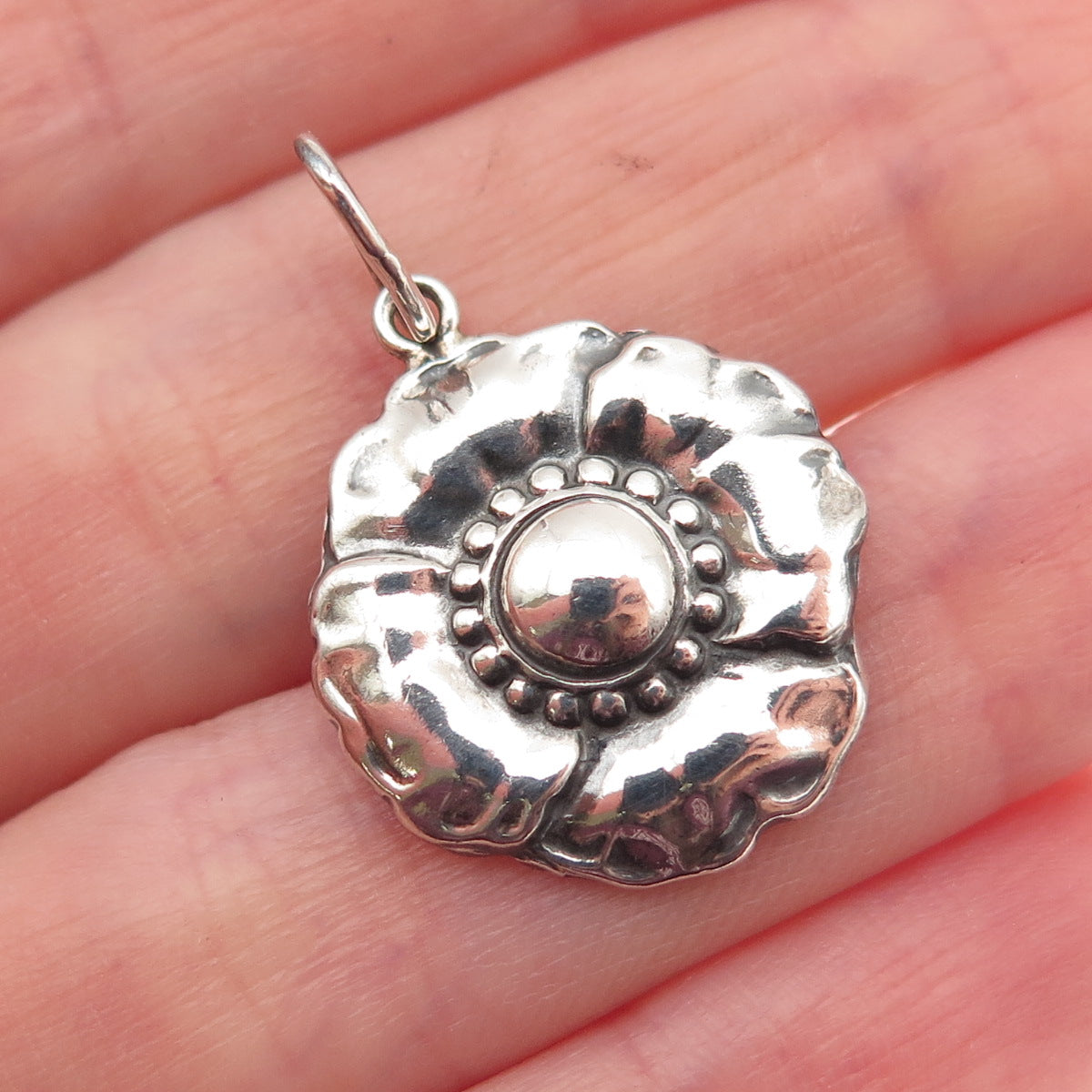 925 Sterling Silver Vintage Flower Oxidized Charm Pendant