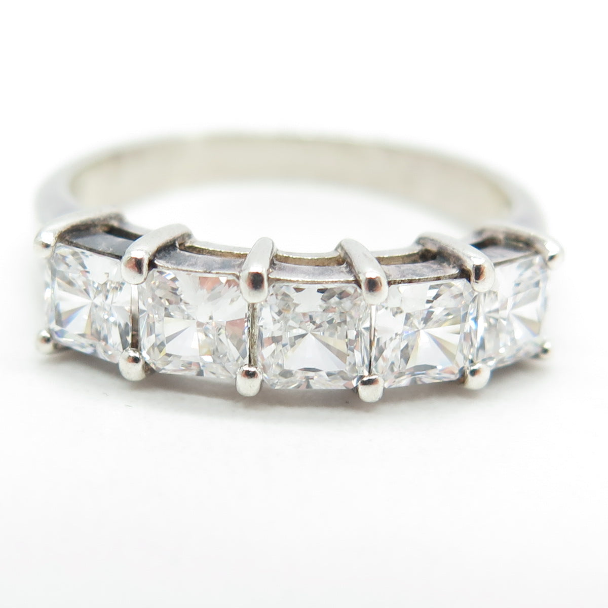 925 Sterling Silver Vintage Princess-Cut Shaped C Z Ring Size 9