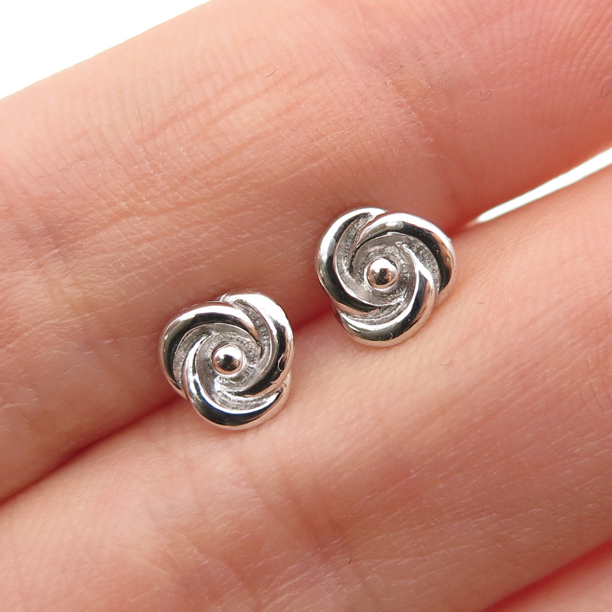 925 Sterling Silver Rose Flower Stud Earrings