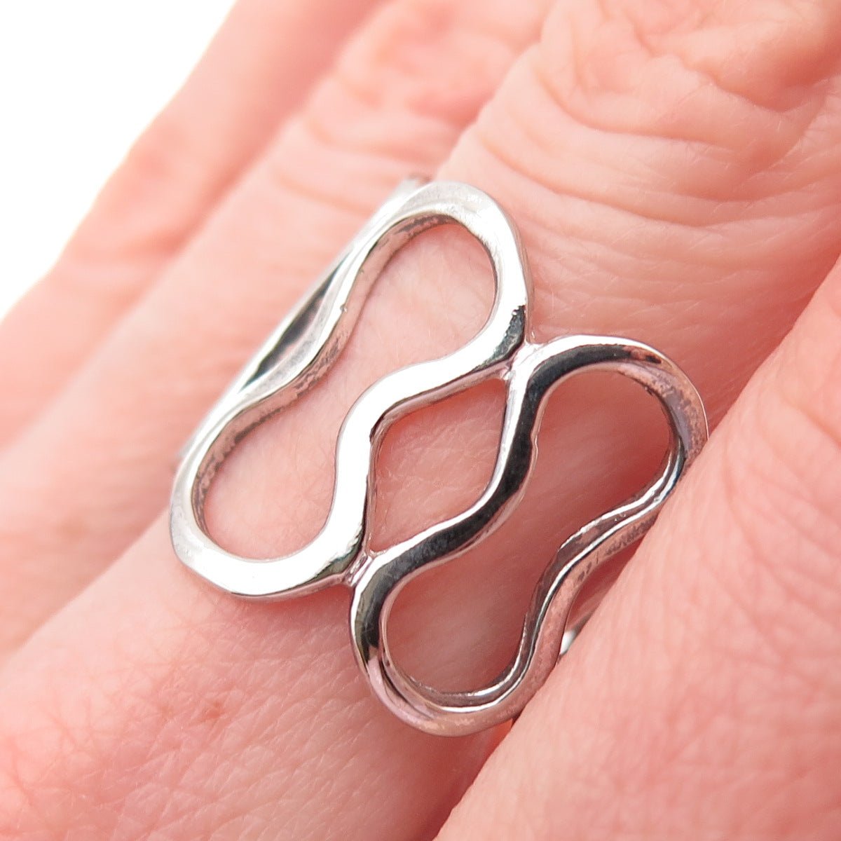 925 Sterling Silver Vintage Modernist Number 8 Ring Size 9.25