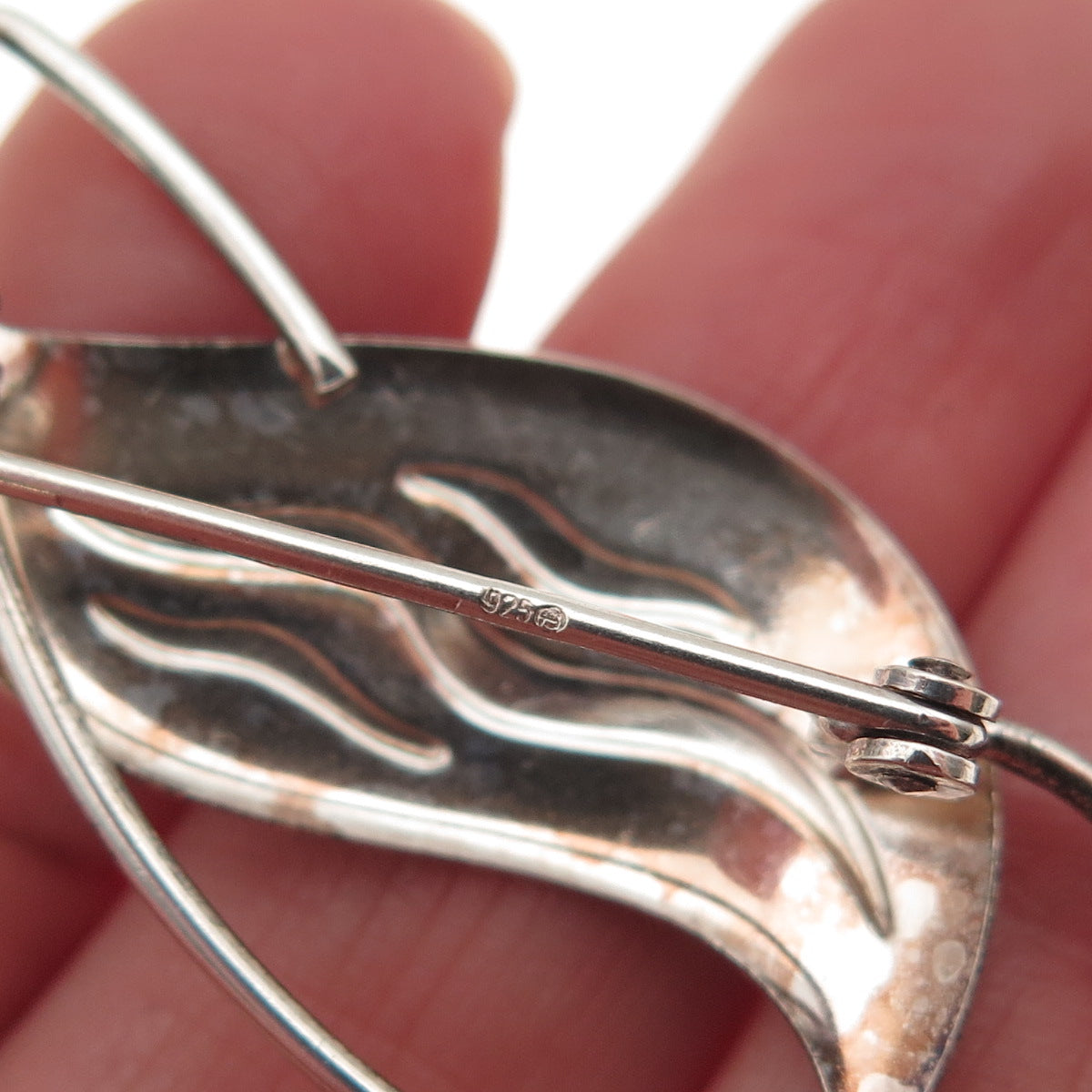 925 Sterling Silver 2-Tone Vintage Round-Cut C Z Modernist Floral Pin Brooch