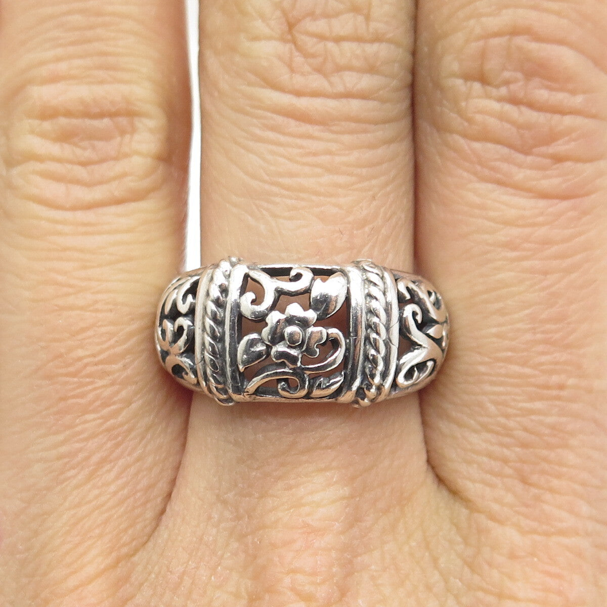 CFJ Collins Fine Jewelry 925 Sterling Silver Vintage Flower Oxidized Ring Size 8