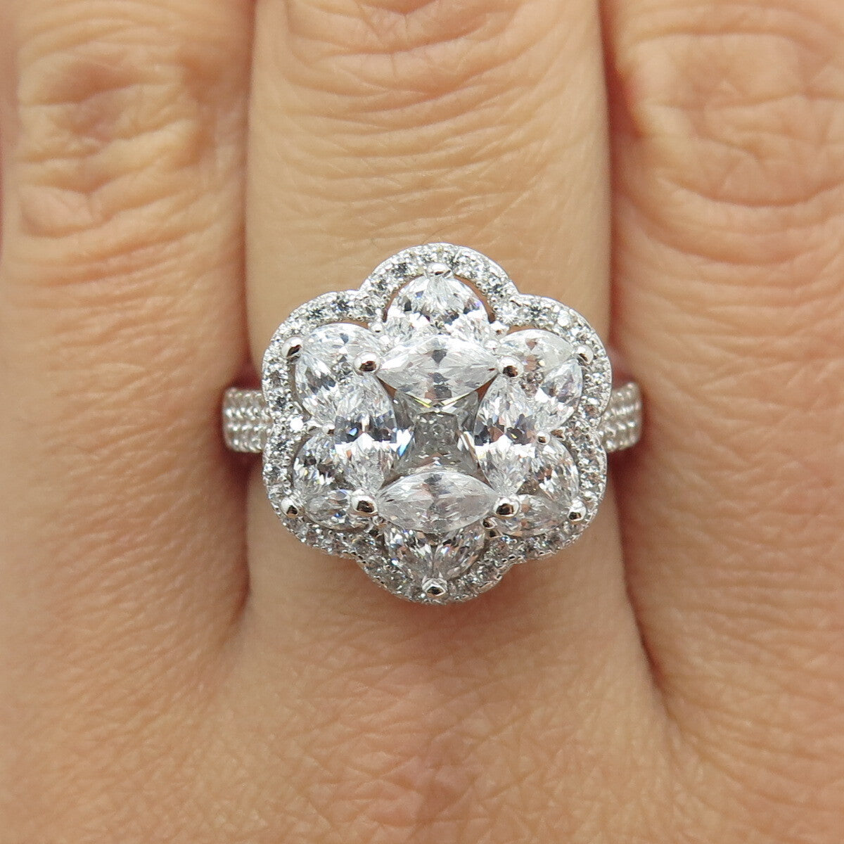 925 Sterling Silver Multi-Cut C Z Floral Ring Size 8.5
