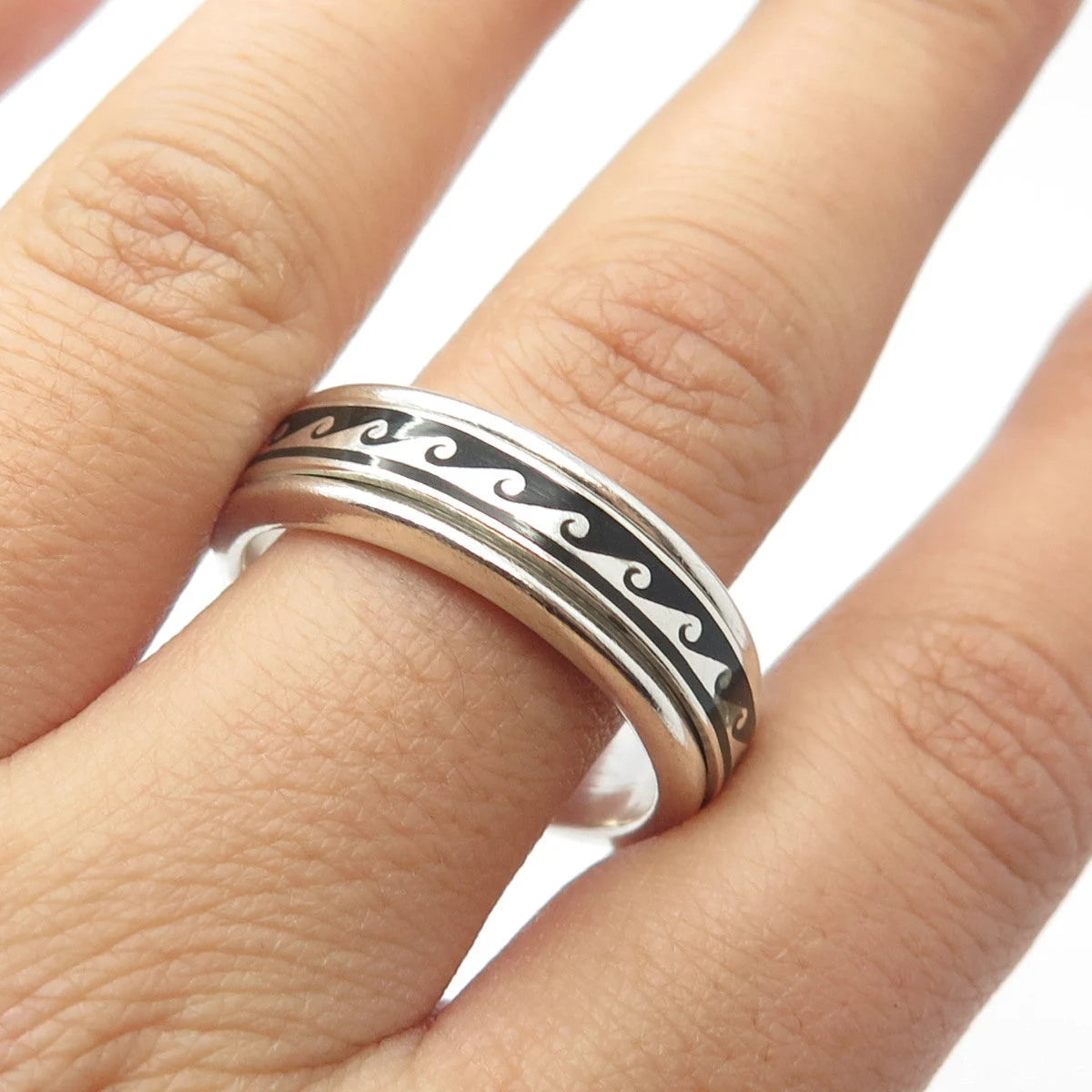 925 Sterling Silver Vintage Mexico Enamel Water Pattern Band Ring Size 13.25