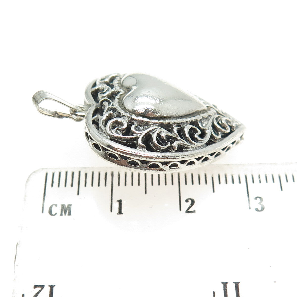 925 Sterling Silver Antique Art Deco Swirl Heart Pendant